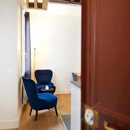 Apartment Le Parisien - Long Sejour